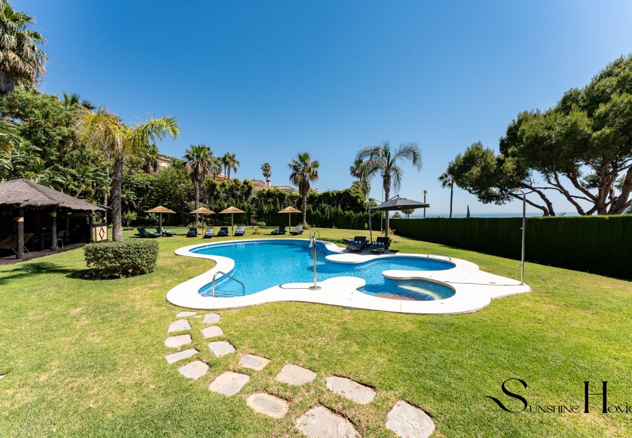 Villa à Benalmádena - Villa Luxe 5 Ch. Benalmádena | Piscine & Jacuzzi REF073