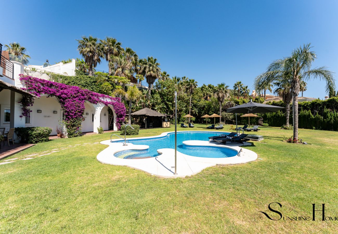 Villa à Benalmádena - Villa Luxe 5 Ch. Benalmádena | Piscine & Jacuzzi REF073
