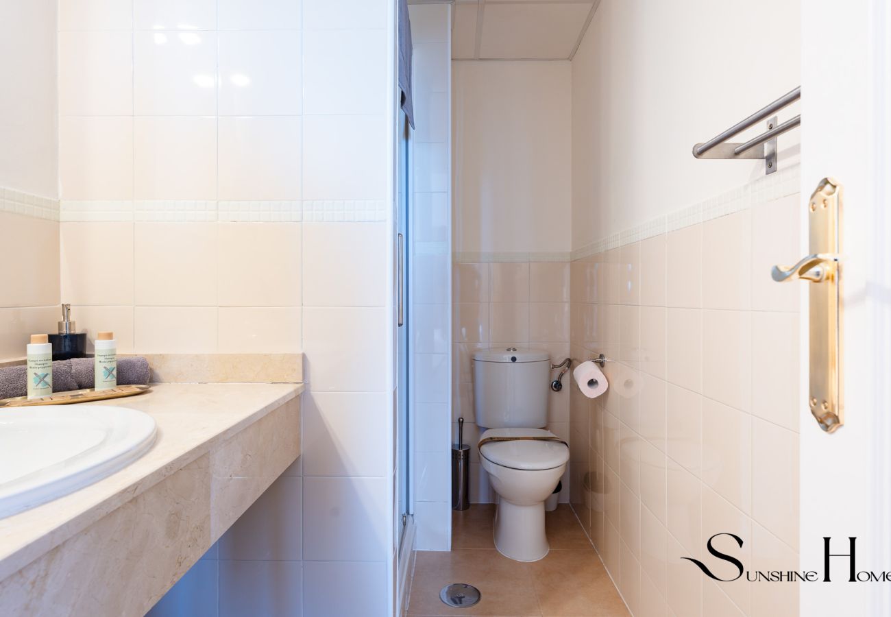 Appartement à Mijas Costa - Escapade Relaxante avec Vue sur la Mer à Calahonda