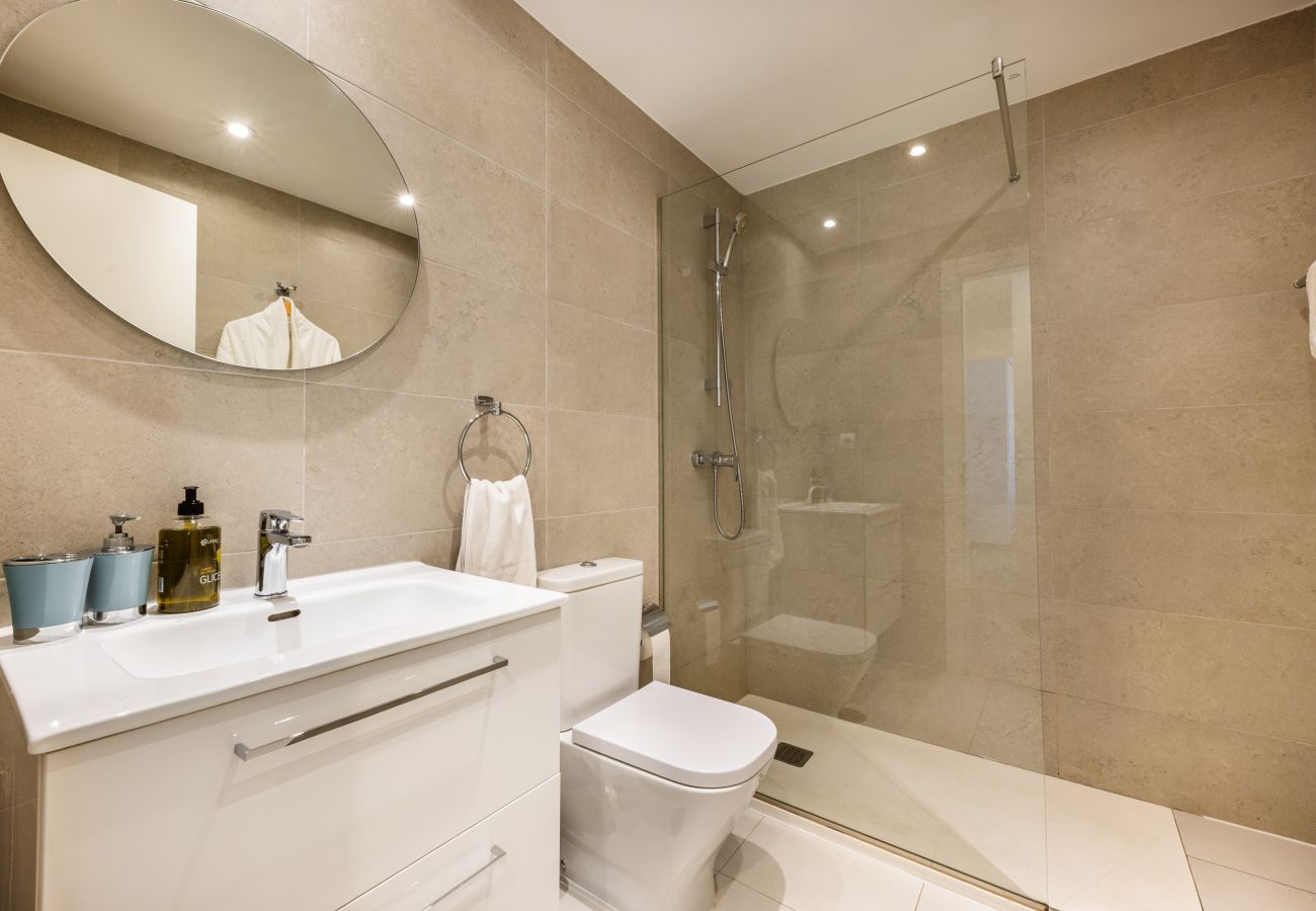 Appartement à Mijas Costa - Wyndham Beach & Pool Getaway 