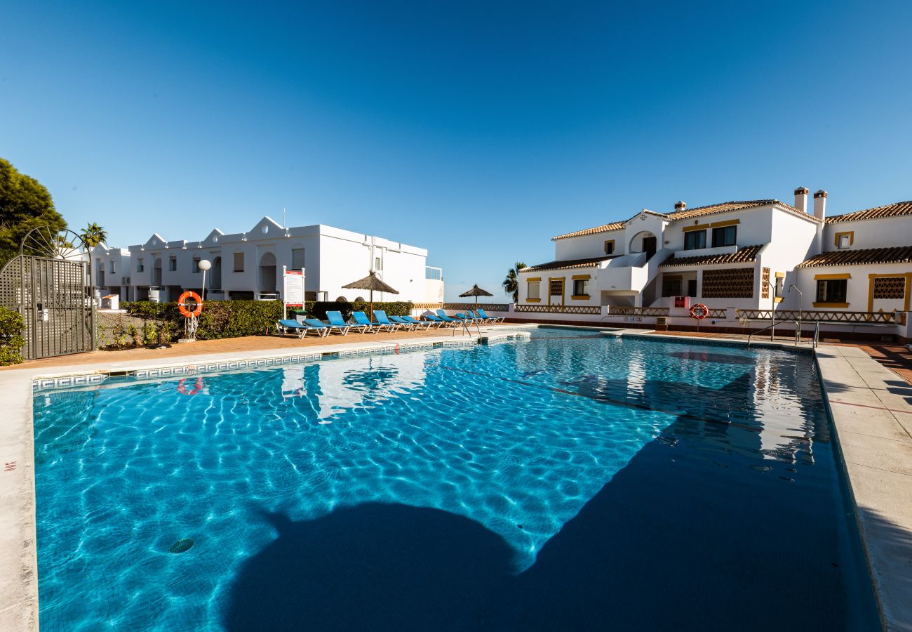 Appartement à Mijas Costa - Wyndham Beach & Pool Getaway 