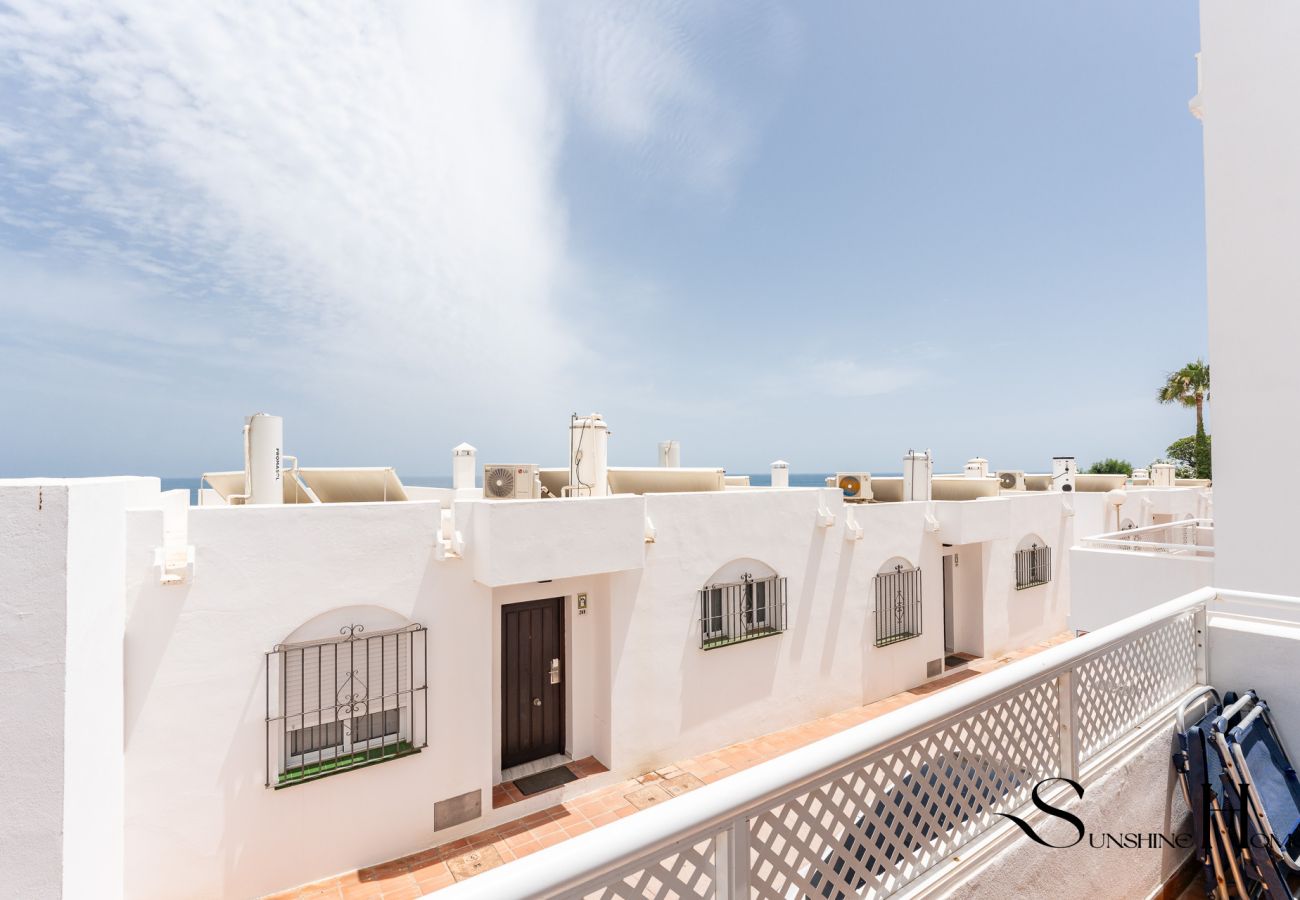 Appartement à Mijas Costa - Wyndham Beach & Pool Getaway 