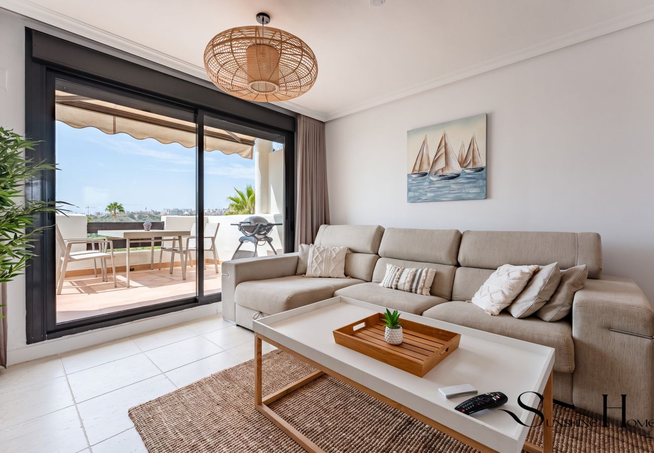 Appartement à Estepona - Estepona Duplex with BBQ & Jacuzzi