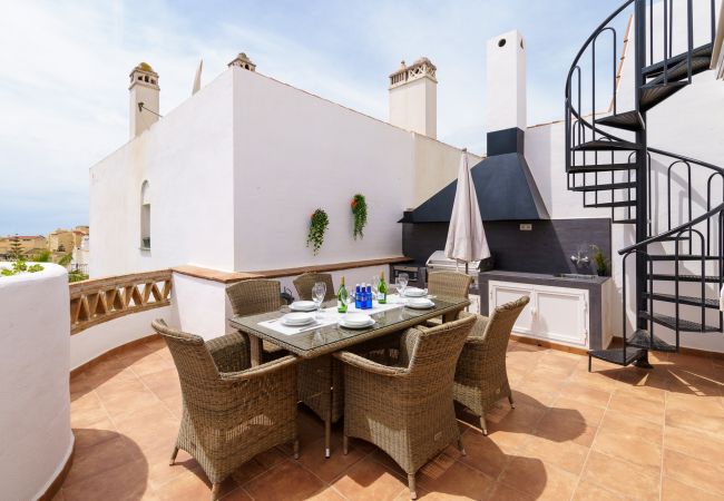 Townhouse in Benalmádena - Beautiful views family townhouse steps from the BEACH