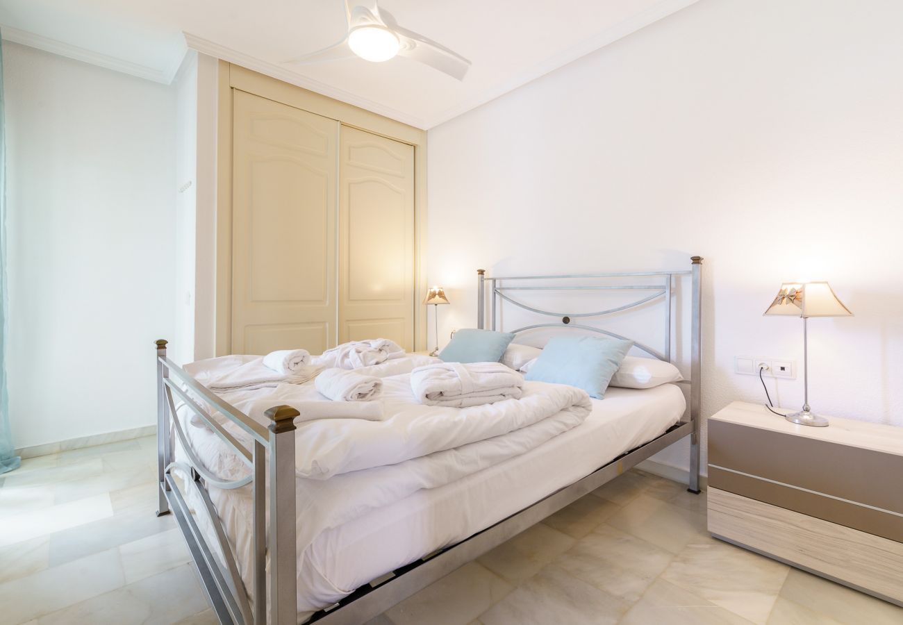 Townhouse in Benalmádena - Beautiful views family townhouse steps from the BEACH