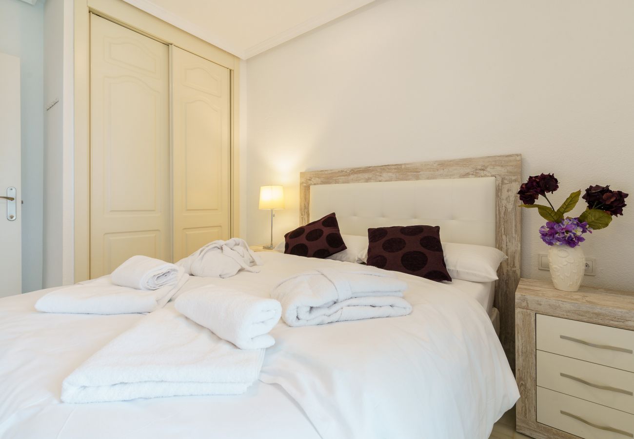 Townhouse in Benalmádena - Beautiful views family townhouse steps from the BEACH