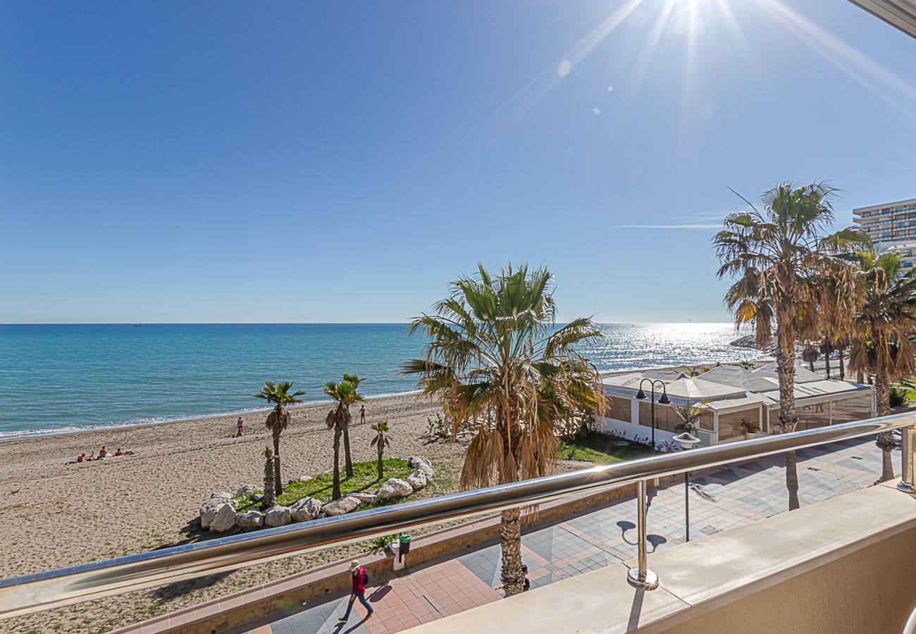 Apartment in Torremolinos - Fantastic Views > On the Beach > Best Location !