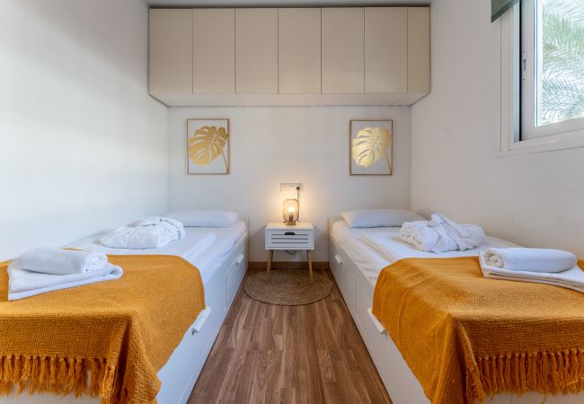 Apartment in Benalmádena - Spacious 2bed family apartment in Puerto Marina Apartment in Benalmádena - Spacious 2bed family apartment in Puerto Marina