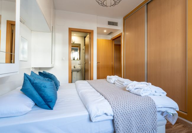 Apartment in Benalmádena - Spacious 2bed family apartment in Puerto Marina Apartment in Benalmádena - Spacious 2bed family apartment in Puerto Marina