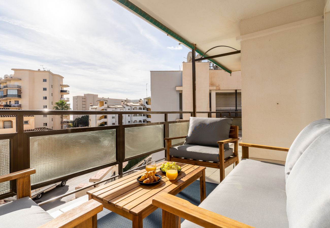 Apartment in Torremolinos - Seaview 2 bedroom apartment 2min away from a beach