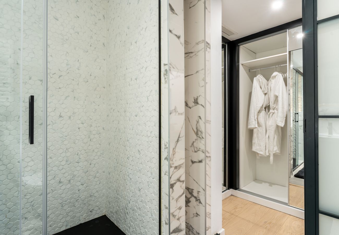 Apartment in Málaga - High ceiling gem in heart of Malaga's historic district