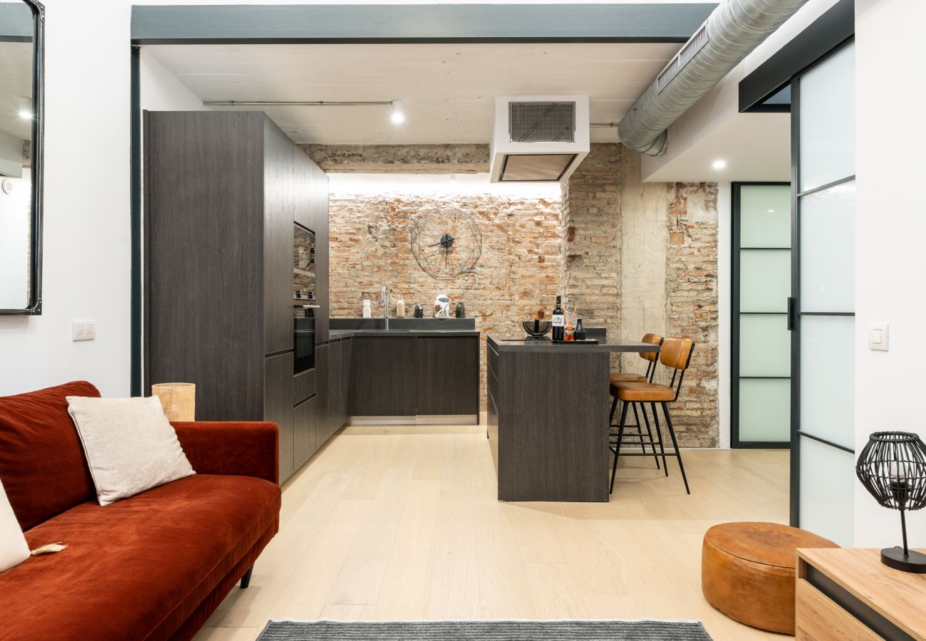 Apartment in Málaga - High ceiling gem in heart of Malaga's historic district