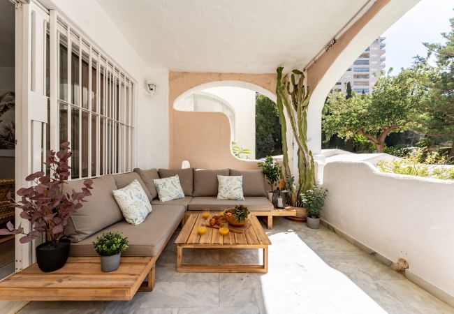 Apartment in Benalmádena - Casa Medellin Beachfront Oasis With Pool
