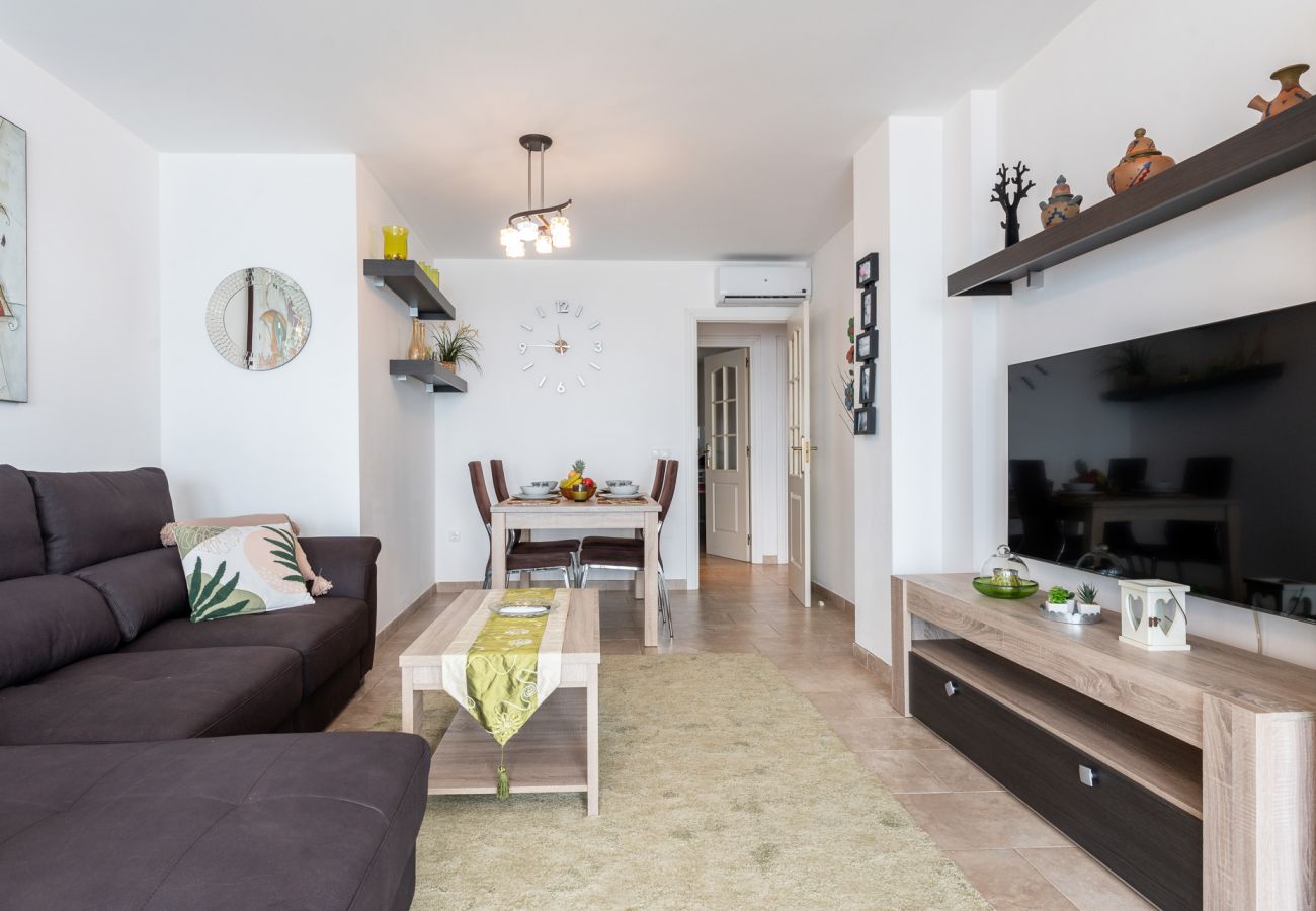 Apartment in Benalmádena - Spectacular sea views parking and pool 
