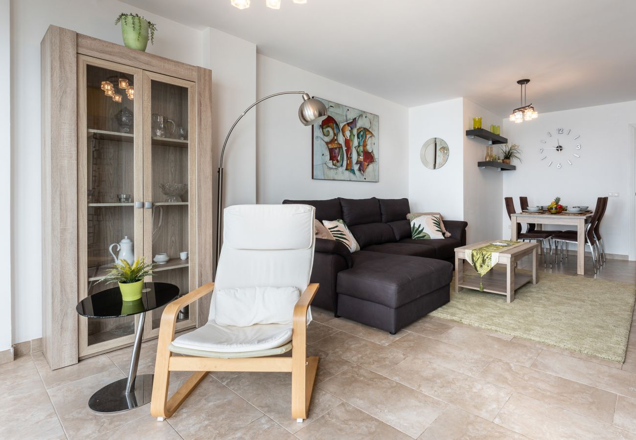 Apartment in Benalmádena - Spectacular sea views parking and pool 