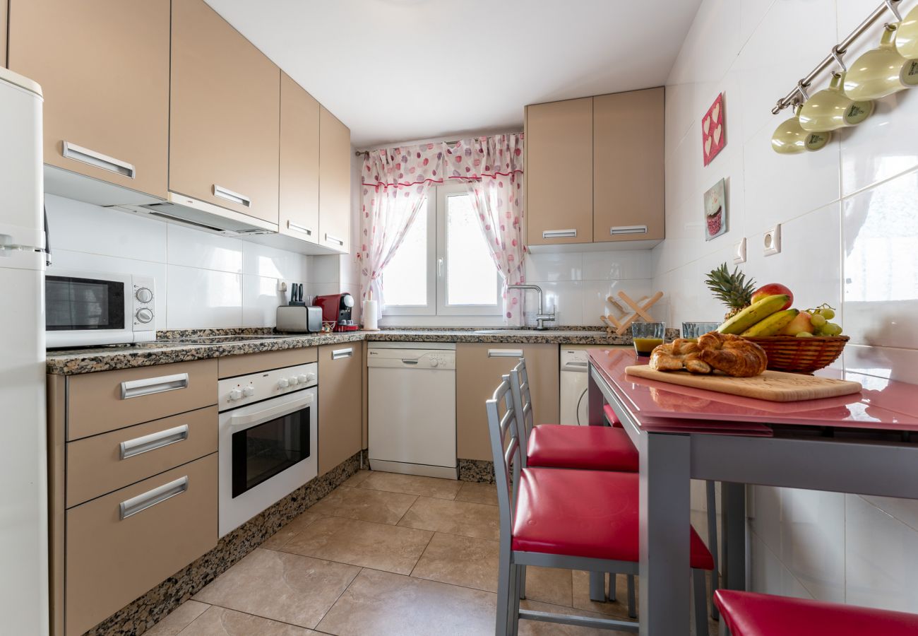 Apartment in Benalmádena - Spectacular sea views parking and pool 