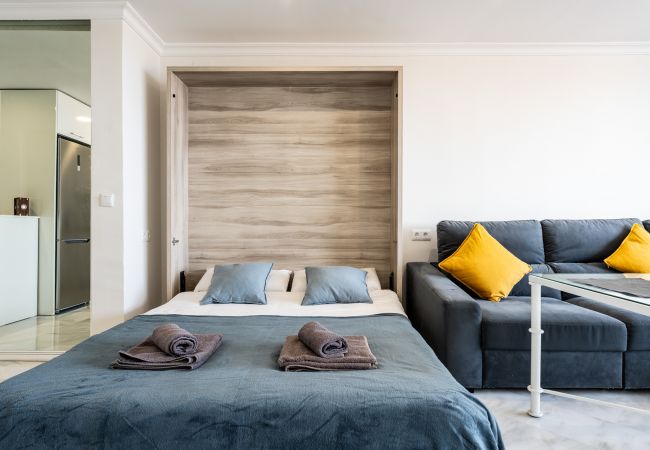 Studio in Benalmádena - Breathtaking Studio With Pool close to the Beach Studio in Benalmádena - Breathtaking Studio With Pool close to the Beach