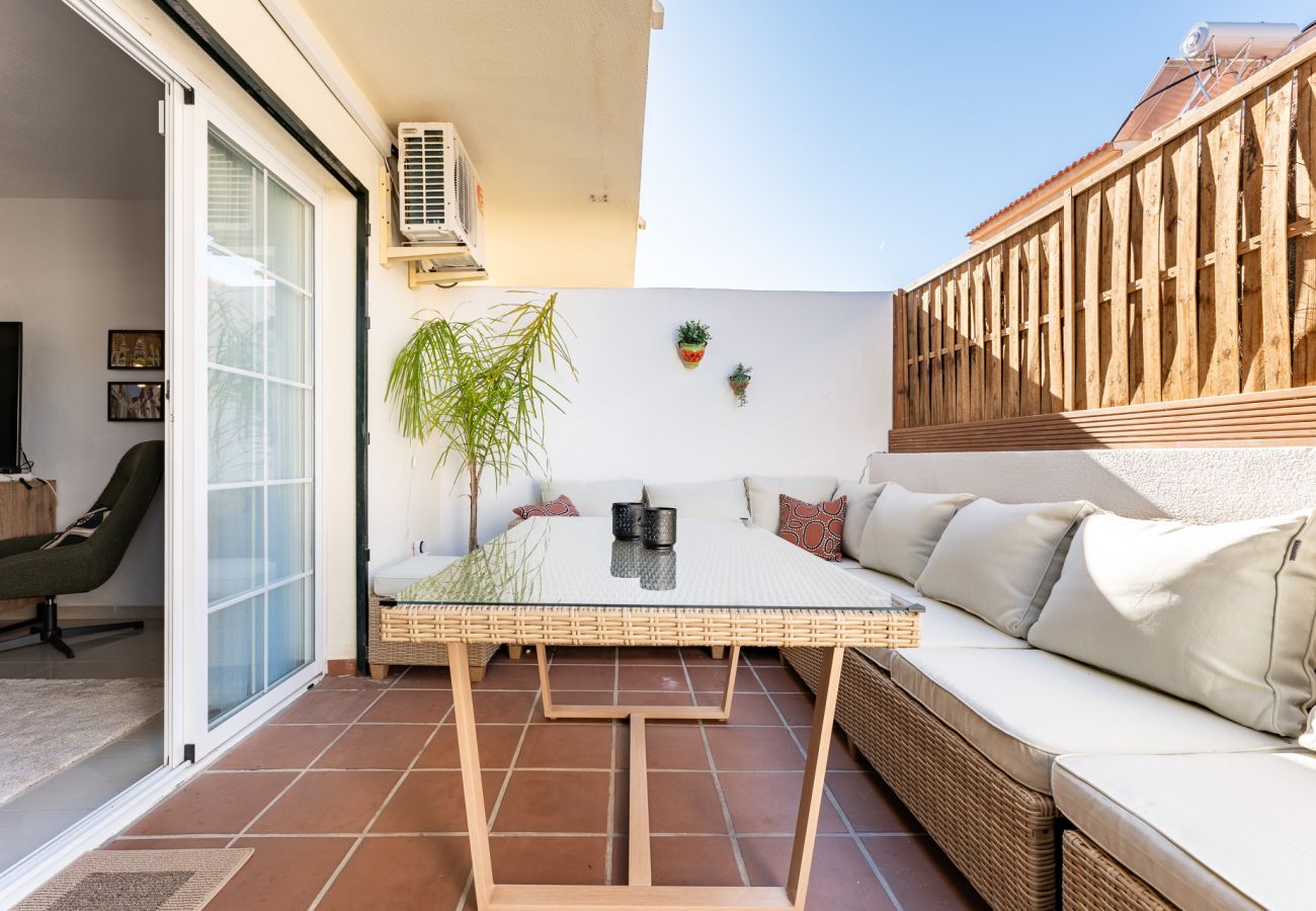 Townhouse in Benalmádena - Stylish Seaview Townhouse: 3BR, Pool, 4 Terraces,
