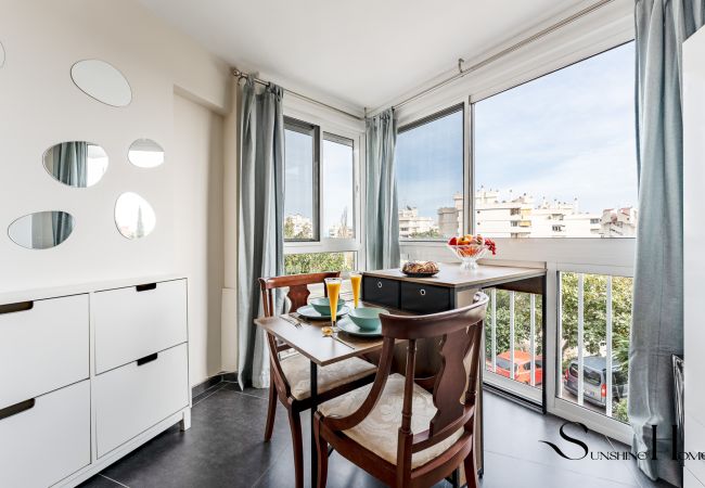 Apartment in Benalmádena - Stylish Retreat: 1-Bed, Pool, Sleeps 3 Apartment in Benalmádena - Stylish Retreat: 1-Bed, Pool, Sleeps 3