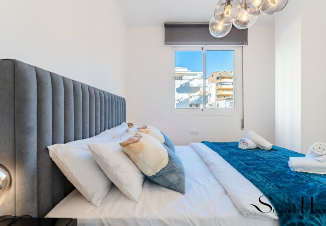 Apartment in Benalmádena - Coastal 2BR Apartment, Parking, Pool Apartment in Benalmádena - Coastal 2BR Apartment, Parking, Pool