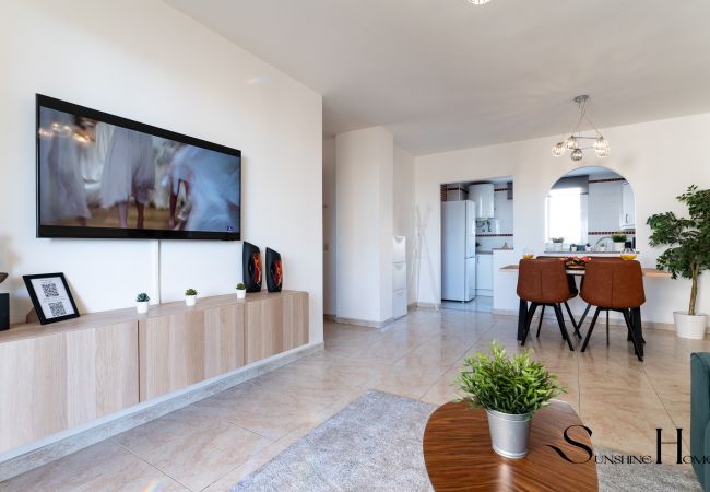 Apartment in Benalmádena - Coastal 2BR Apartment, Parking, Pool Apartment in Benalmádena - Coastal 2BR Apartment, Parking, Pool