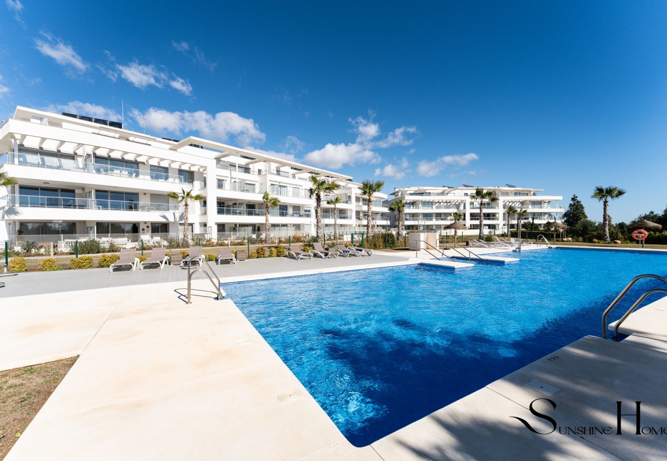 Apartment in Mijas Costa - Luxury 2-Bedroom Apartment | Pools, Sauna, Gym & More!