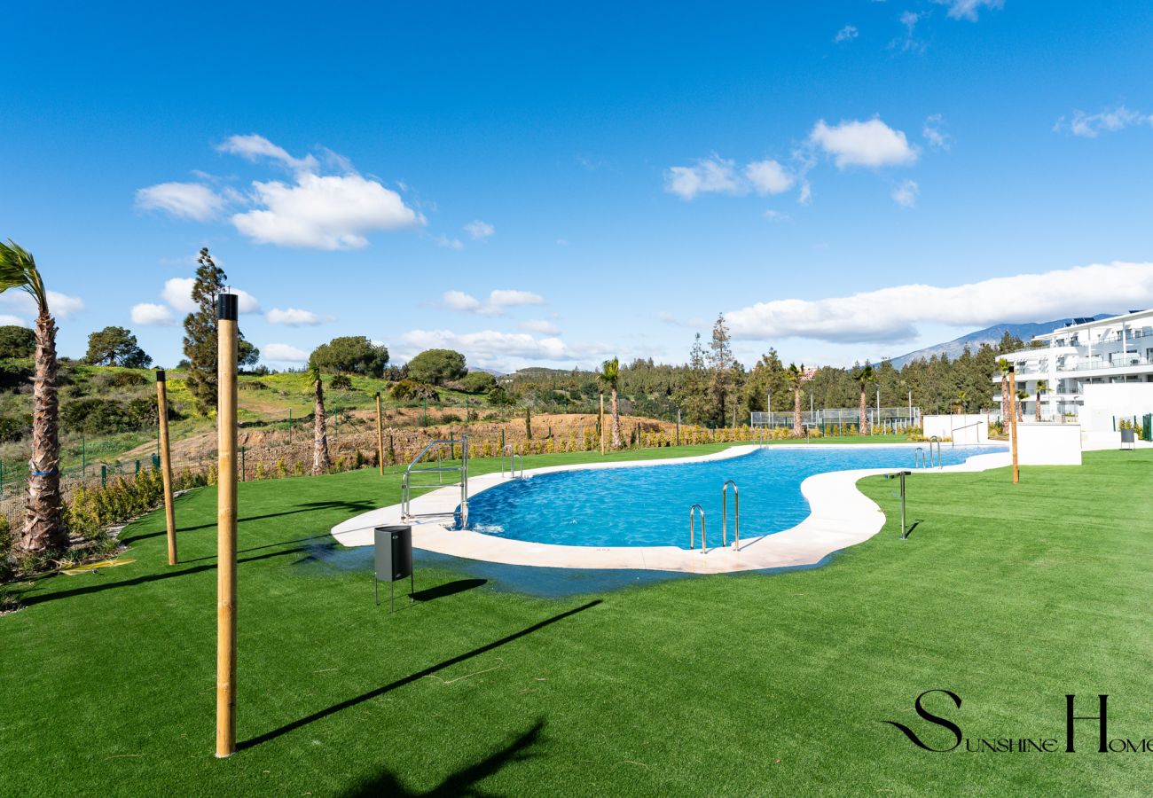 Apartment in Mijas Costa - Luxury 2-Bedroom Apartment | Pools, Sauna, Gym & More!