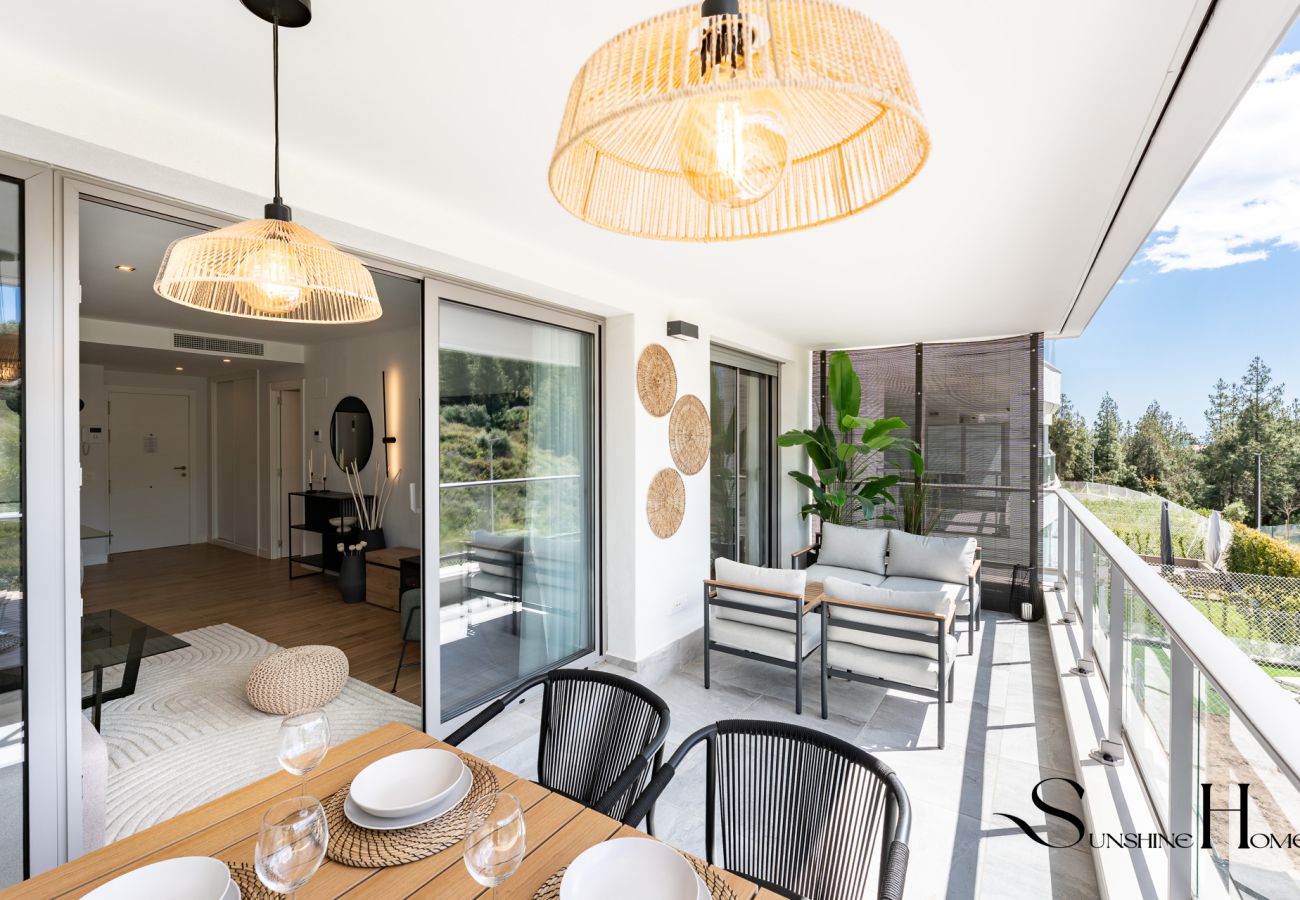 Apartment in Mijas Costa - Luxury 2-Bedroom Apartment | Pools, Sauna, Gym & More!
