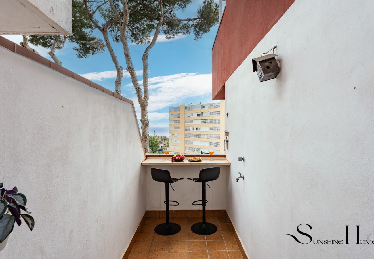 Apartment in Torremolinos - Cozy 2 Bedroom Duplex, Parking, Terrace, Office, Pool! 