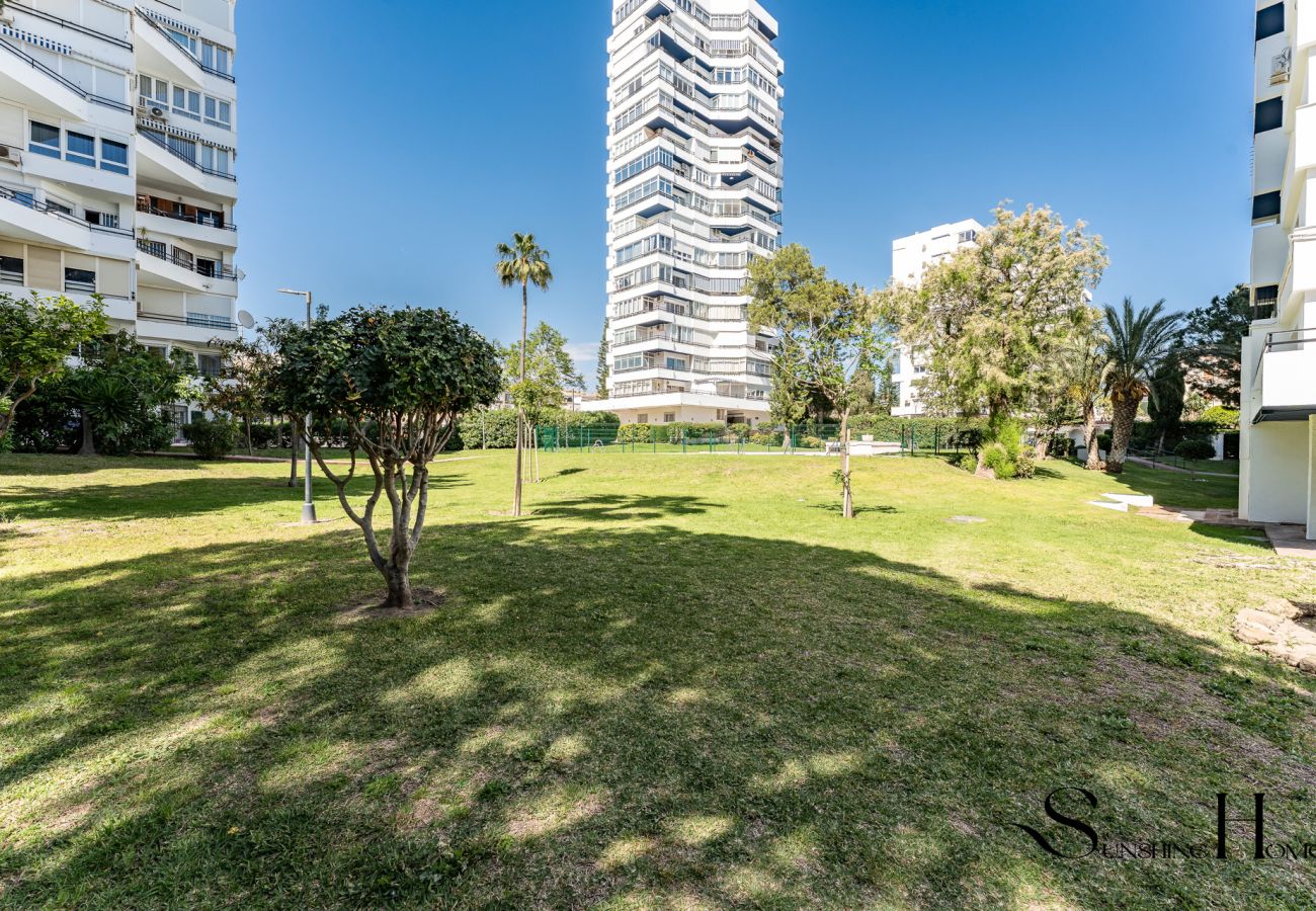 Apartment in Benalmádena - Central 2 Bed / Pool / SEA VIEW 