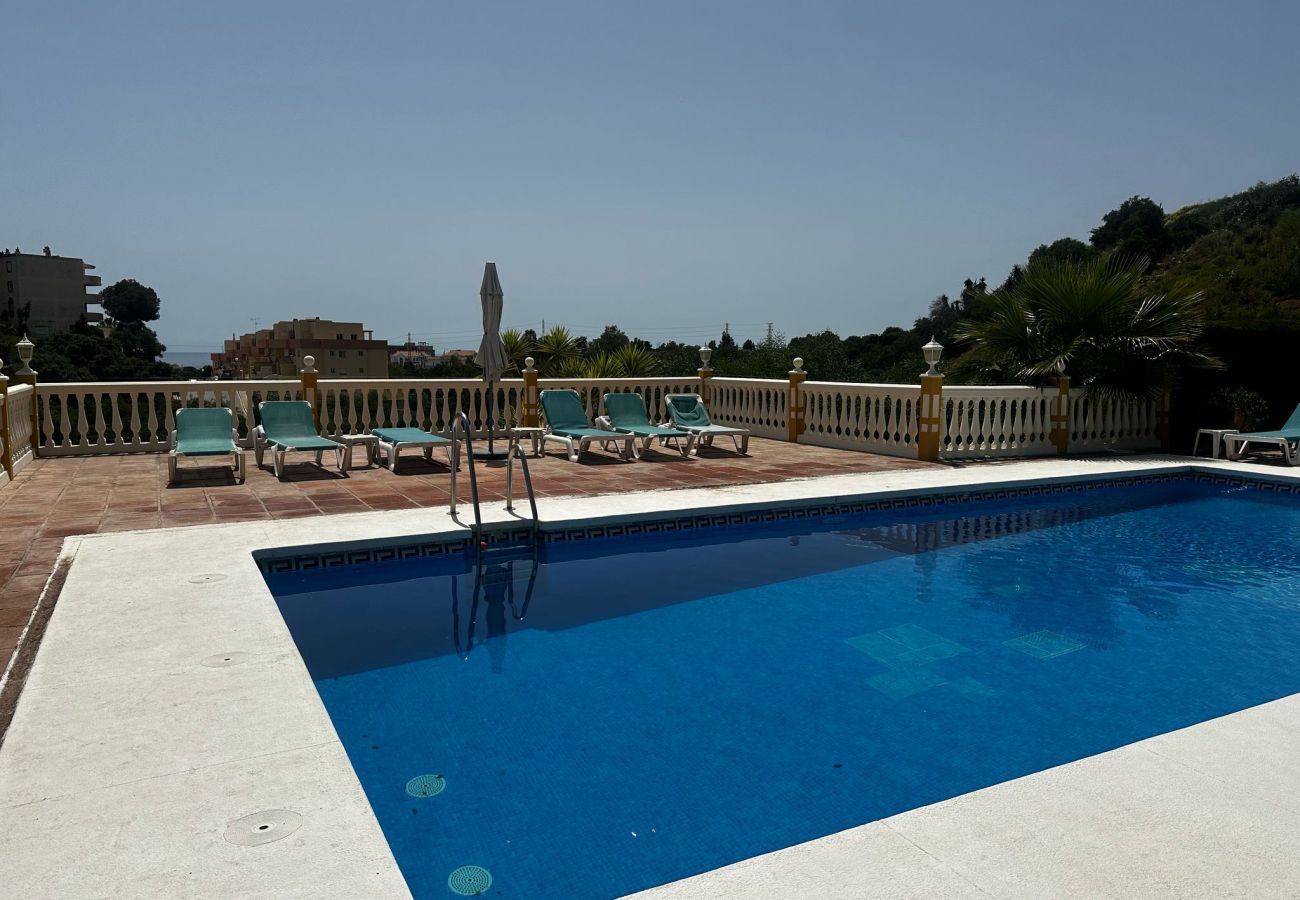 Townhouse in Mijas Costa - Peaceful Lux, 3 Bed townhouse 10 min to the Beach