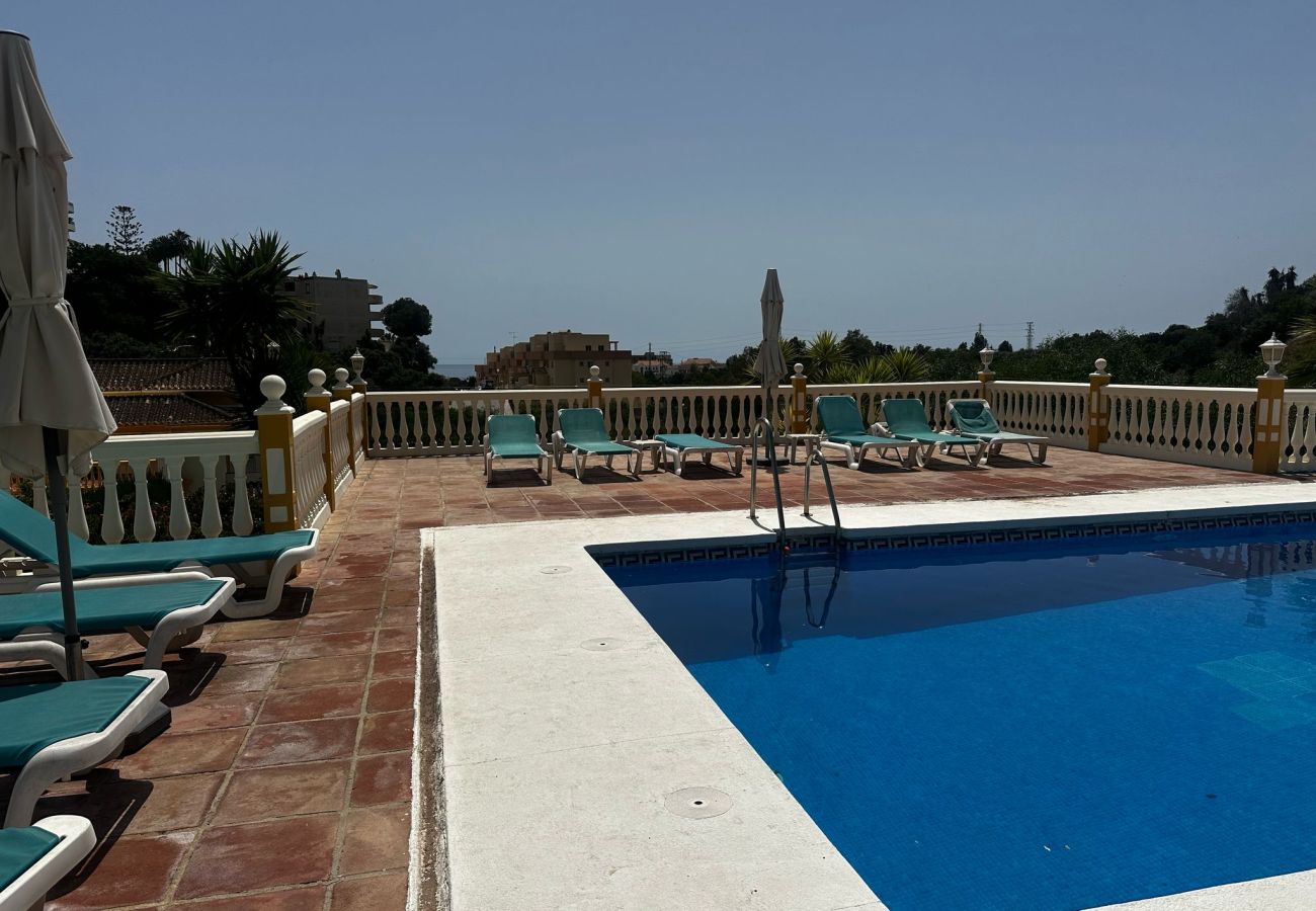 Townhouse in Mijas Costa - Peaceful Lux, 3 Bed townhouse 10 min to the Beach