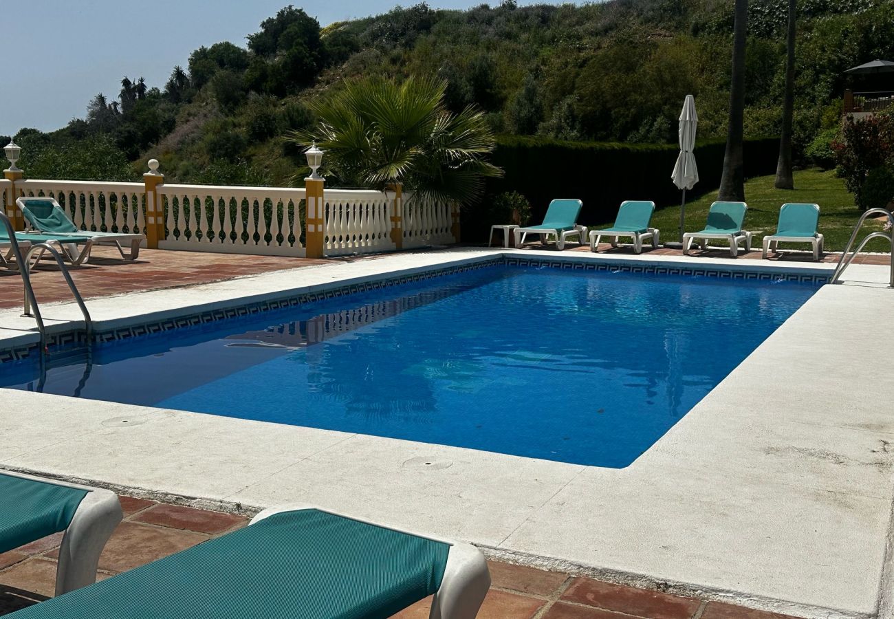 Townhouse in Mijas Costa - Peaceful Lux, 3 Bed townhouse 10 min to the Beach