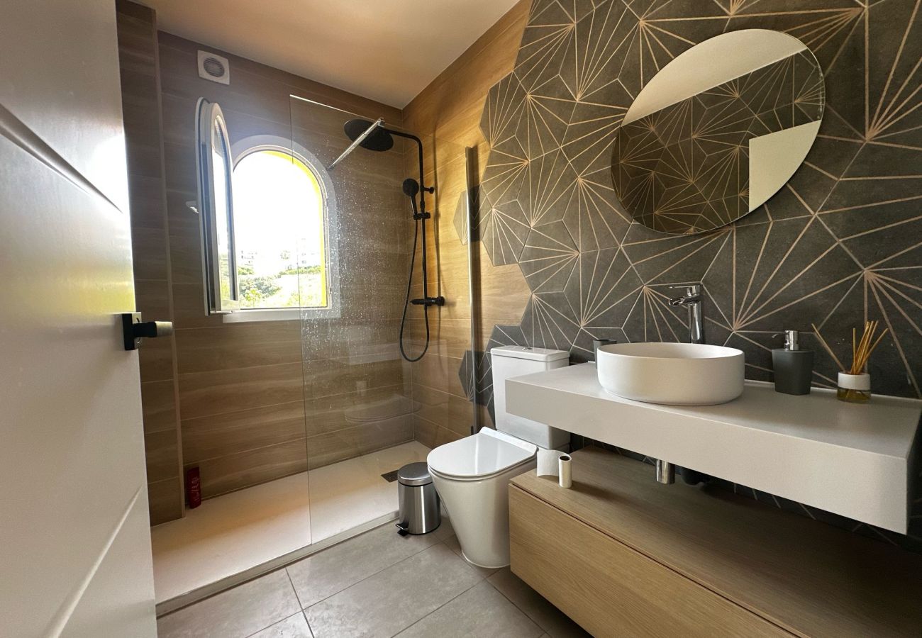Townhouse in Mijas Costa - Peaceful Lux, 3 Bed townhouse 10 min to the Beach