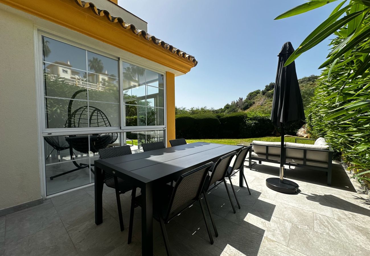 Townhouse in Mijas Costa - Peaceful Lux, 3 Bed townhouse 10 min to the Beach