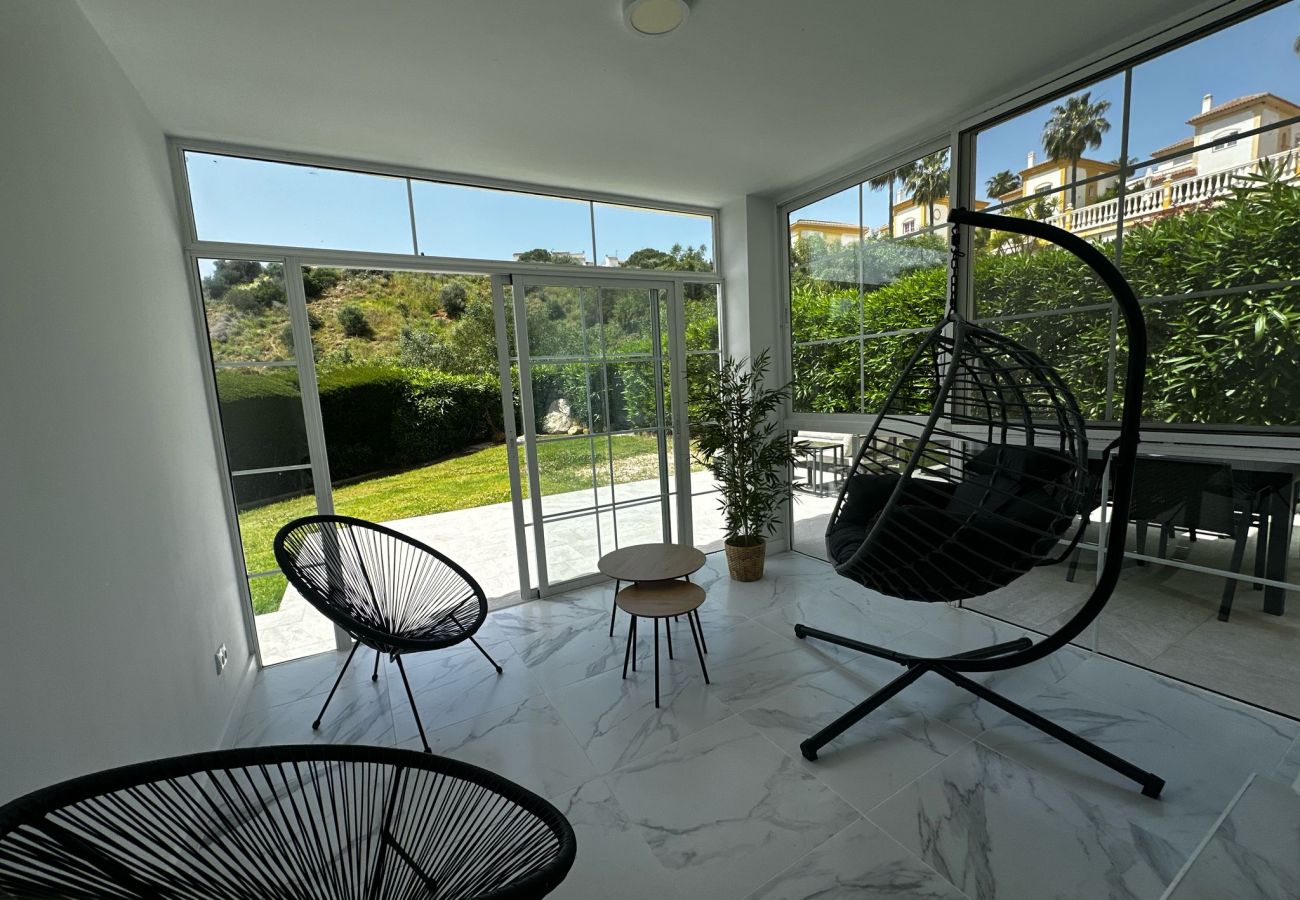 Townhouse in Mijas Costa - Peaceful Lux, 3 Bed townhouse 10 min to the Beach
