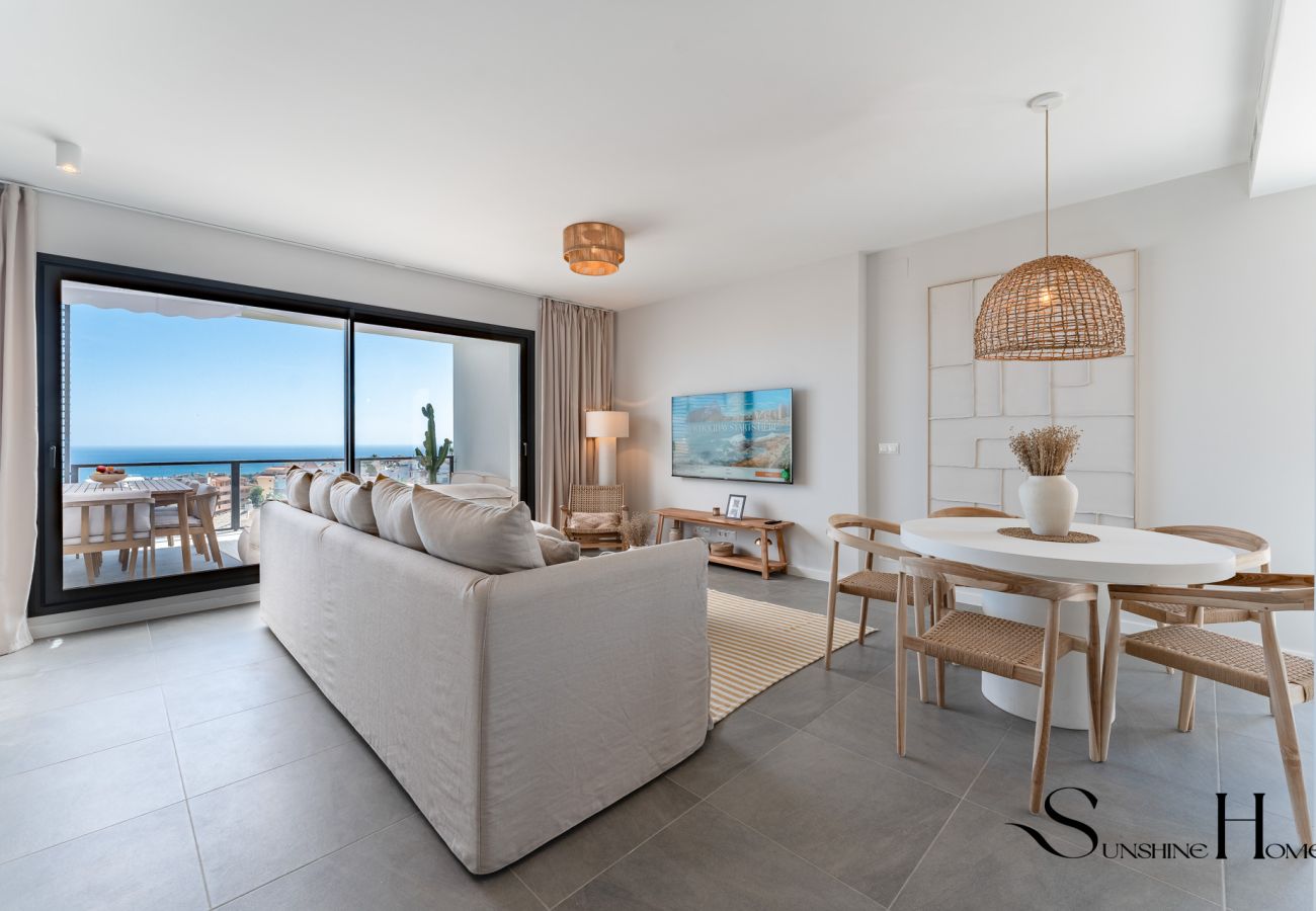 Terraced House in Mijas - Luxury 3-Bed Mijas Villa – Sea View, Pool & Jacuzzi