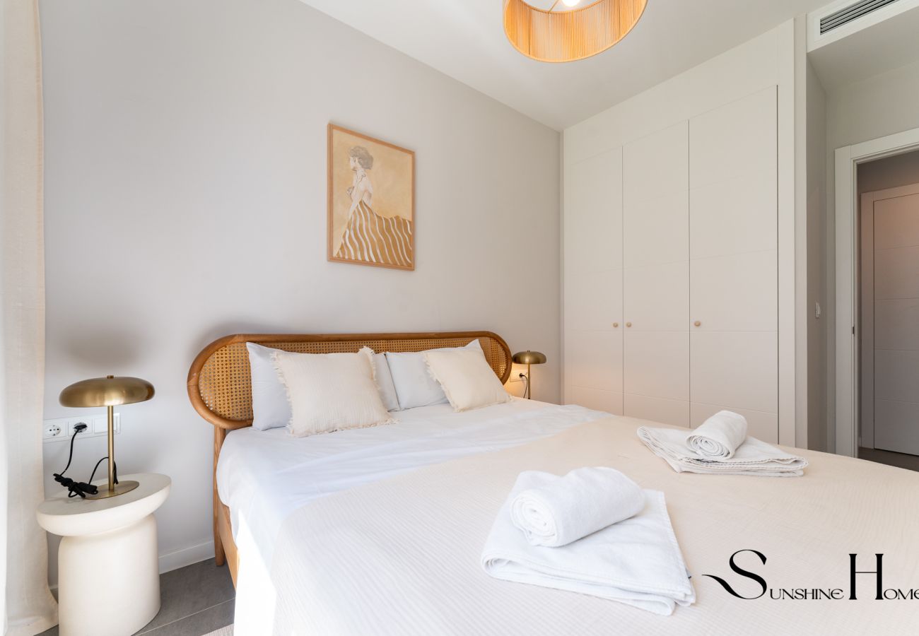 Terraced House in Mijas - Luxury 3-Bed Mijas Villa – Sea View, Pool & Jacuzzi