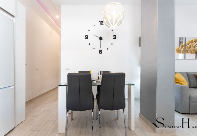 Apartment in Benalmádena - Top Location, 50m from the Beach and Resaurants Apartment in Benalmádena - Top Location, 50m from the Beach and Resaurants