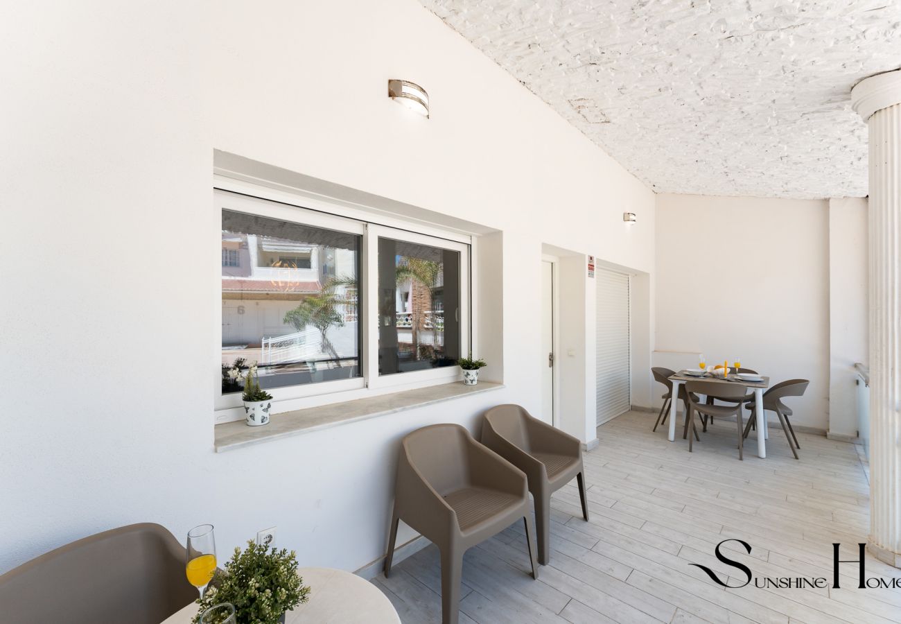 Apartment in Benalmádena - Top Location, 50m from the Beach and Resaurants
