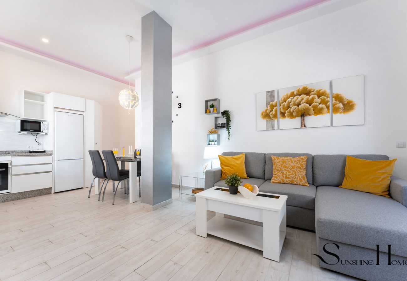 Apartment in Benalmádena - Top Location, 50m from the Beach and Resaurants