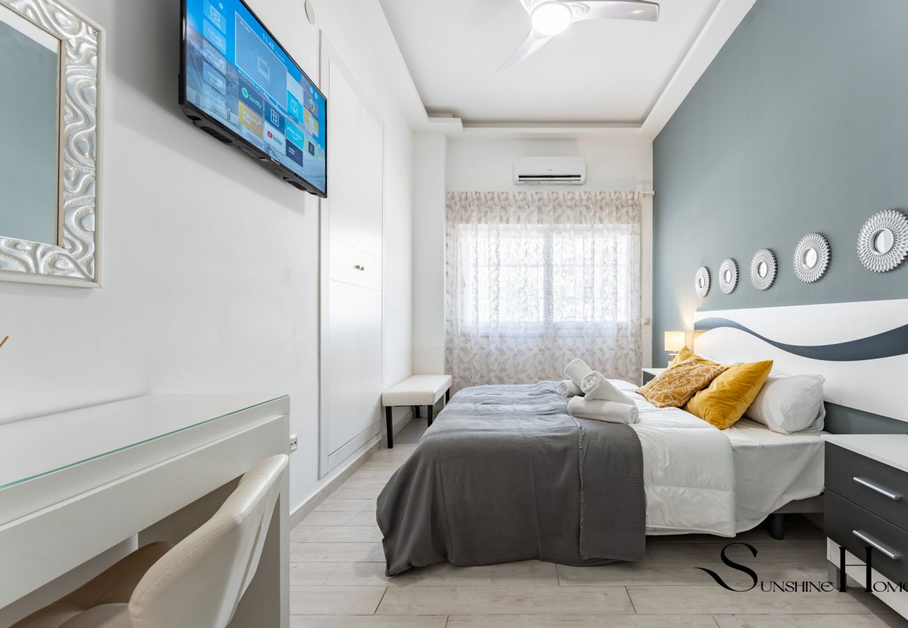 Apartment in Benalmádena - Top Location, 50m from the Beach and Resaurants