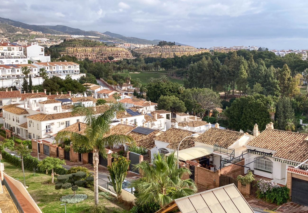 Apartment in Benalmádena - Terrace of Paradise, 3 Bed Duplex, Bbq, Views, Pool, Parking