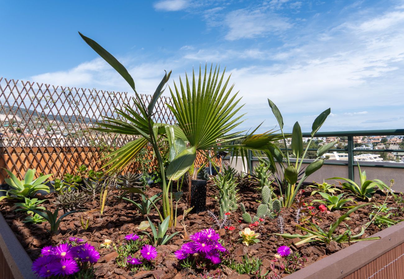 Apartment in Benalmádena - Terrace of Paradise, 3 Bed Duplex, Bbq, Views, Pool, Parking