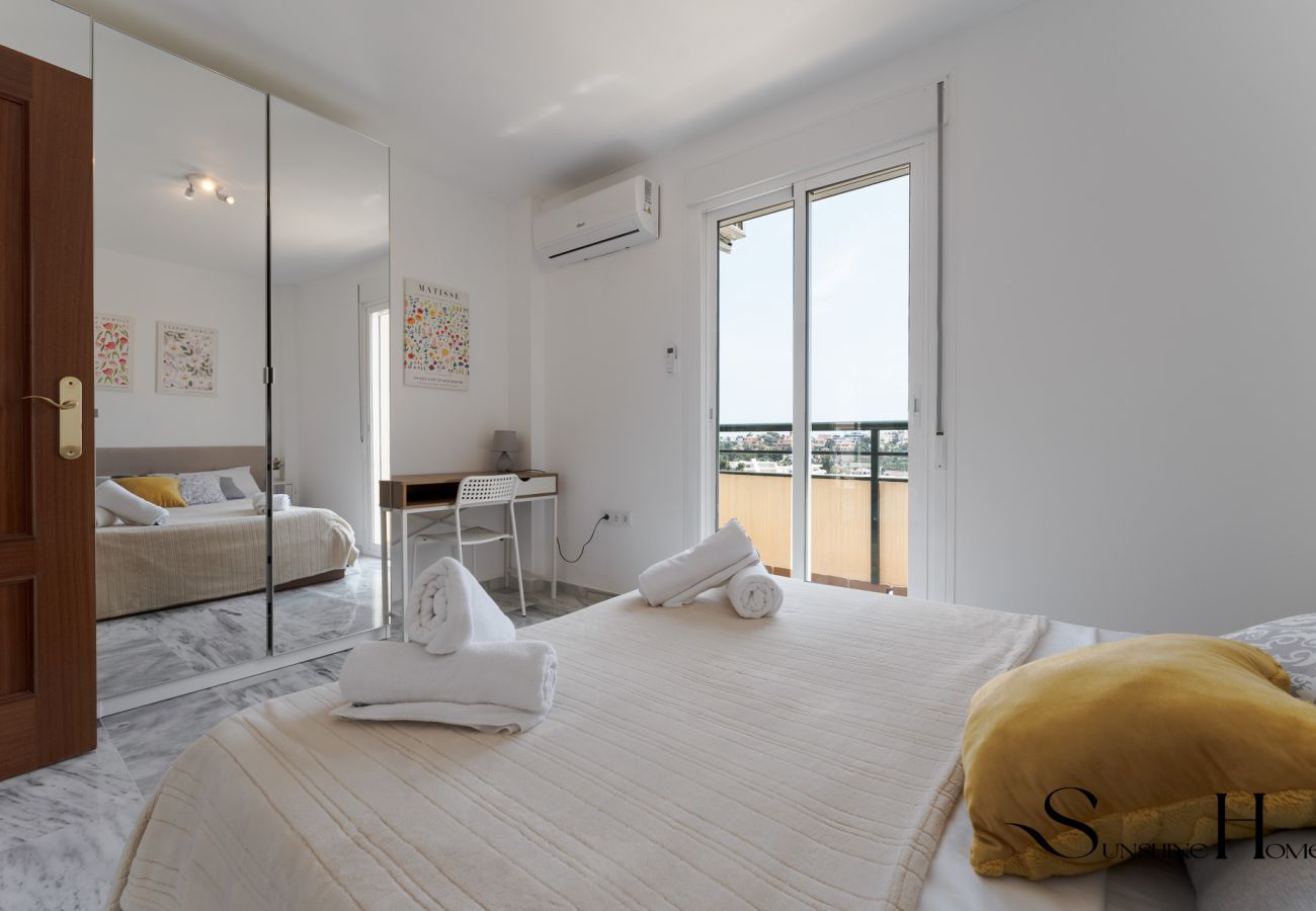 Apartment in Benalmádena - Terrace of Paradise, 3 Bed Duplex, Bbq, Views, Pool, Parking