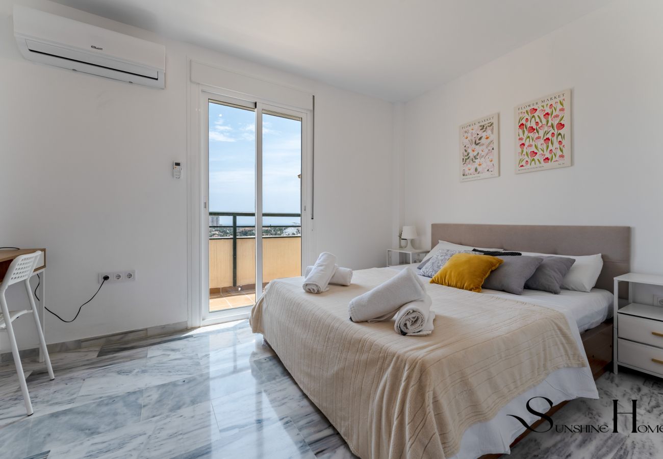 Apartment in Benalmádena - Terrace of Paradise, 3 Bed Duplex, Bbq, Views, Pool, Parking