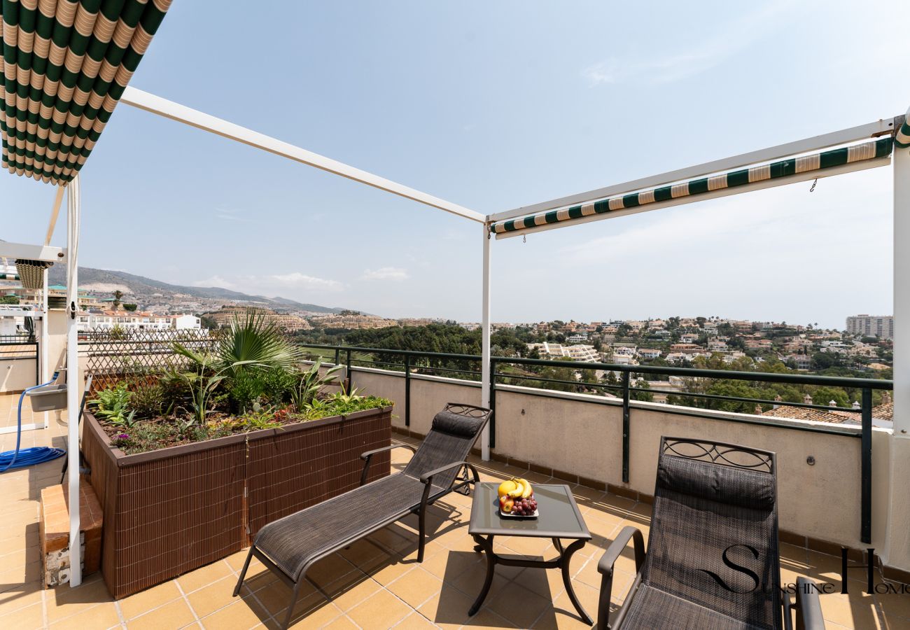 Apartment in Benalmádena - Terrace of Paradise, 3 Bed Duplex, Bbq, Views, Pool, Parking