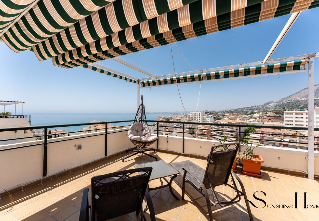 Apartment in Benalmádena - Terrace of Paradise, 3 Bed Duplex, Bbq, Views, Pool, Parking REF003