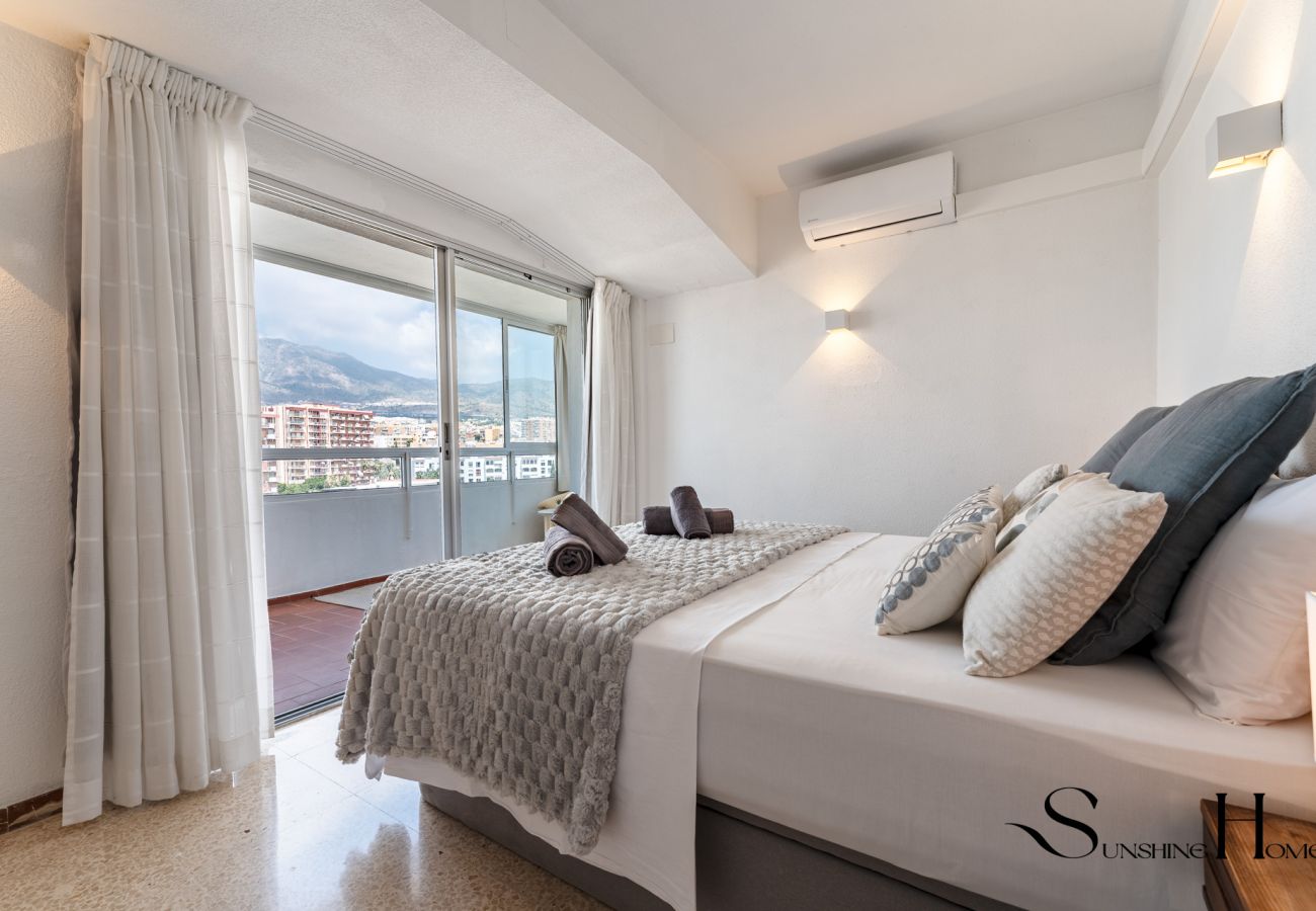 Apartment in Benalmádena - Andalusian-Style 3-Bedroom Apartment with Sea Views in Central Benalmádena