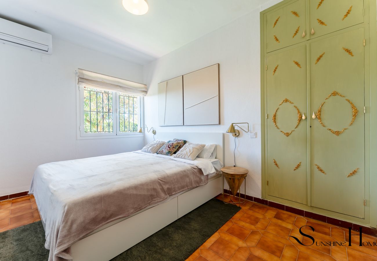 Villa in Alhaurín el Grande - Heated pool & spa villa in the mountains